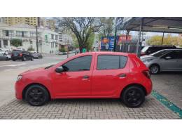 RENAULT - SANDERO - 2018/2018 - Vermelha - R$ 29.900,00