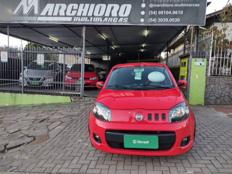 FIAT - UNO - 2012/2013 - Vermelha - R$ 41.900,00