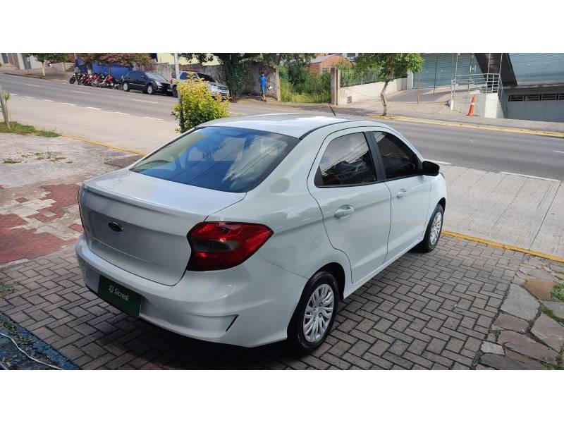 FORD - KA + - 2020/2020 - Branca - R$ 50.900,00