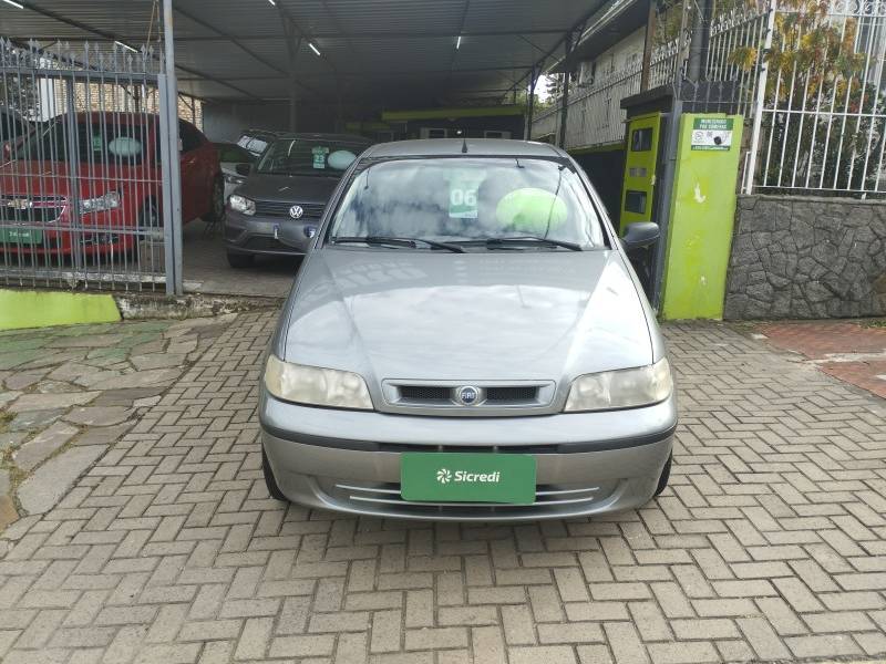 FIAT - SIENA - 2006/2006 - Cinza - R$ 18.900,00