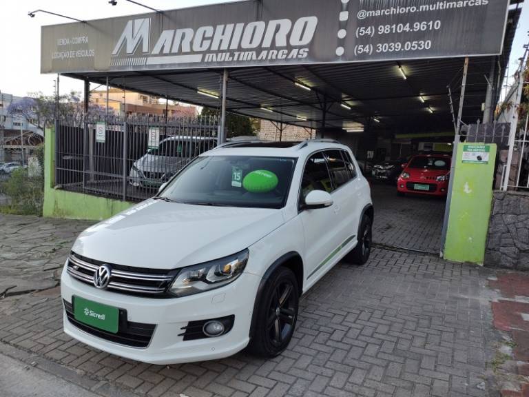 VOLKSWAGEN - TIGUAN - 2015/2015 - Branca - R$ 81.900,00