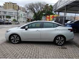 NISSAN - VERSA - 2020/2021 - Prata - R$ 94.900,00