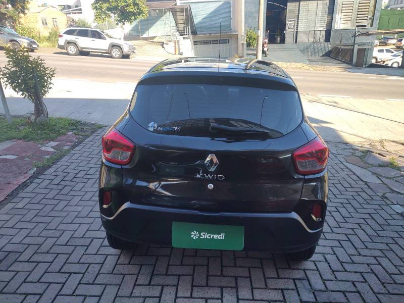 RENAULT - KWID - 2022/2023 - Preta - R$ 55.900,00