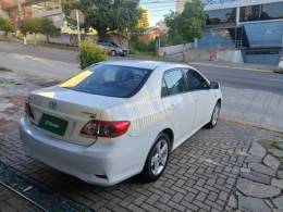 TOYOTA - COROLLA - 2013/2014 - Branca - R$ 69.900,00