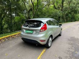 FORD - FIESTA - 2014/2014 - Prata - R$ 43.900,00