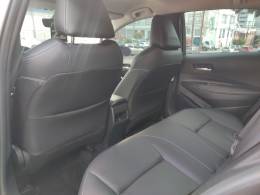 TOYOTA - COROLLA - 2021/2022 - Branca - R$ 134.900,00