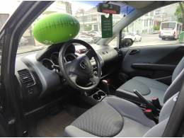 HONDA - FIT - 2008/2008 - Preta - R$ 33.900,00