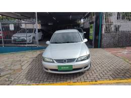 CHEVROLET - VECTRA - 1999/2000 - Prata - R$ 23.900,00