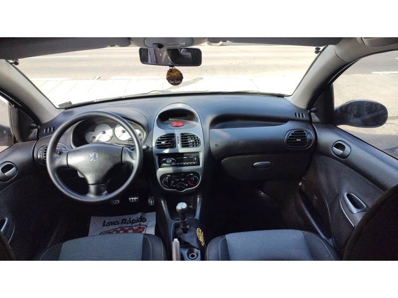 PEUGEOT - 206 - 2007/2008 - Preta - R$ 20.900,00