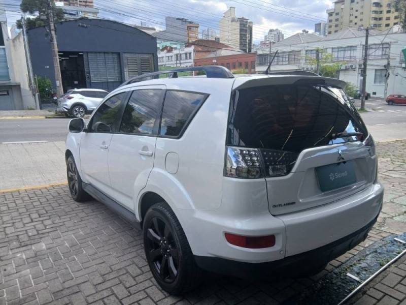 MITSUBISHI - OUTLANDER - 2012/2012 - Branca - R$ 62.900,00