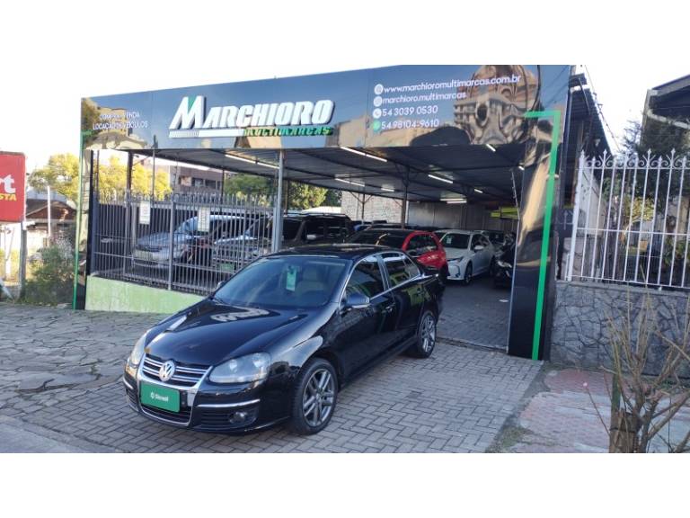 VOLKSWAGEN - JETTA - 2010/2010 - Preta - R$ 52.900,00