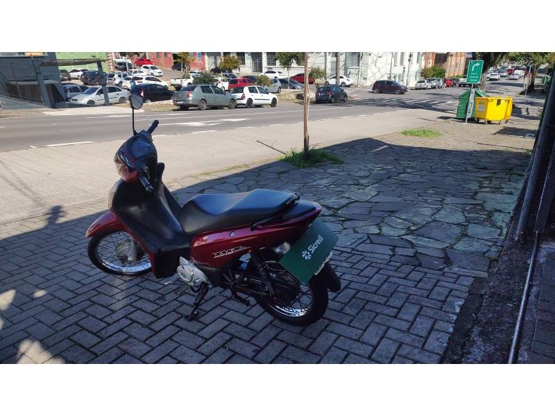 HONDA - BIZ 110I - 2017/2017 - Vermelha - R$ 12.900,00