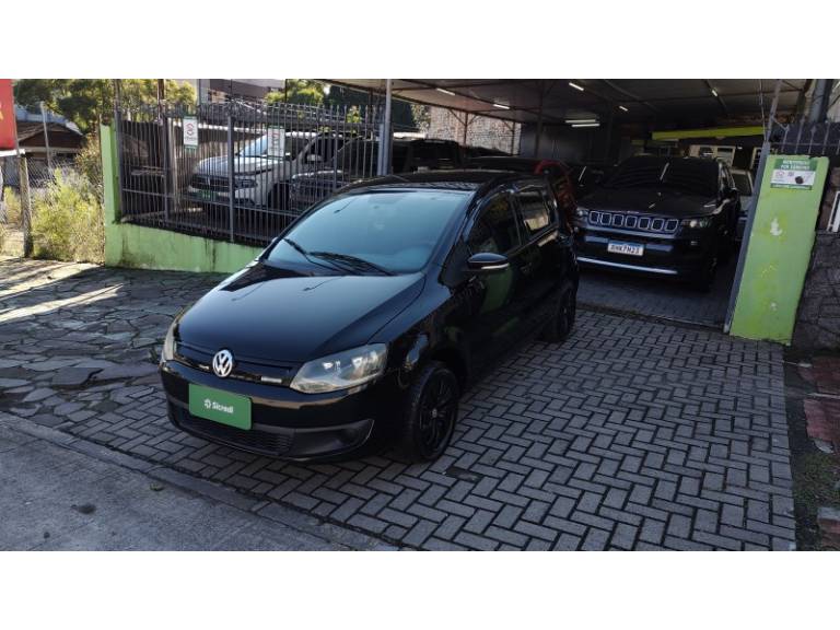 VOLKSWAGEN - FOX - 2014/2014 - Preta - R$ 35.900,00