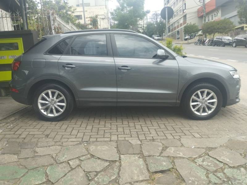 AUDI - Q3 - 2018/2018 - Cinza - R$ 115.900,00