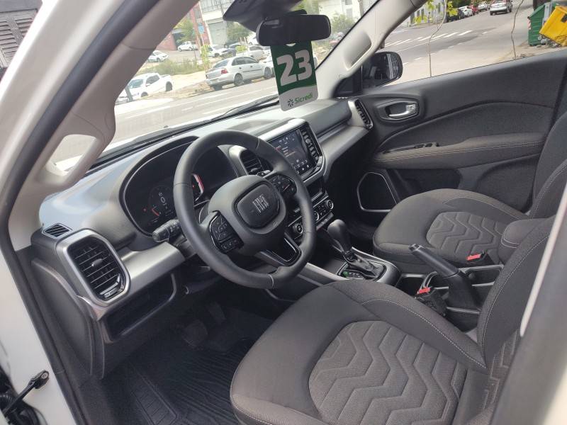 FIAT - TORO - 2023/2023 - Branca - R$ 152.900,00