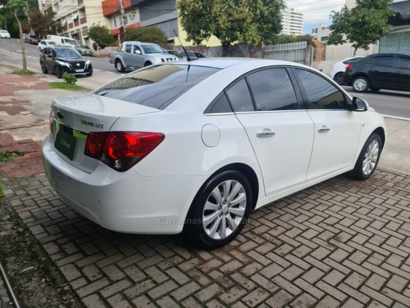 CHEVROLET - CRUZE - 2014/2014 - Branca - R$ 64.900,00