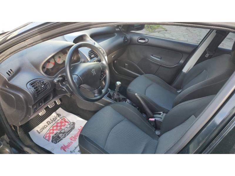 PEUGEOT - 206 - 2007/2008 - Preta - R$ 20.900,00