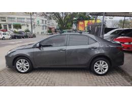 TOYOTA - COROLLA - 2018/2018 - Cinza - R$ 101.900,00