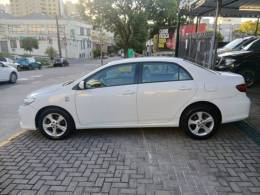 TOYOTA - COROLLA - 2013/2014 - Branca - R$ 69.900,00