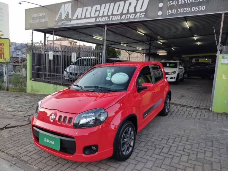 FIAT - UNO - 2012/2013 - Vermelha - R$ 41.900,00